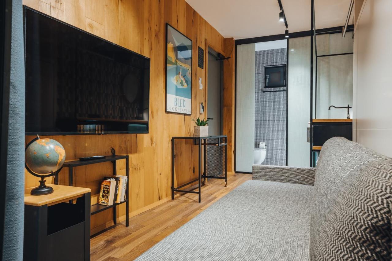 City Glamping By One66 Hotel ليوبليانا المظهر الخارجي الصورة