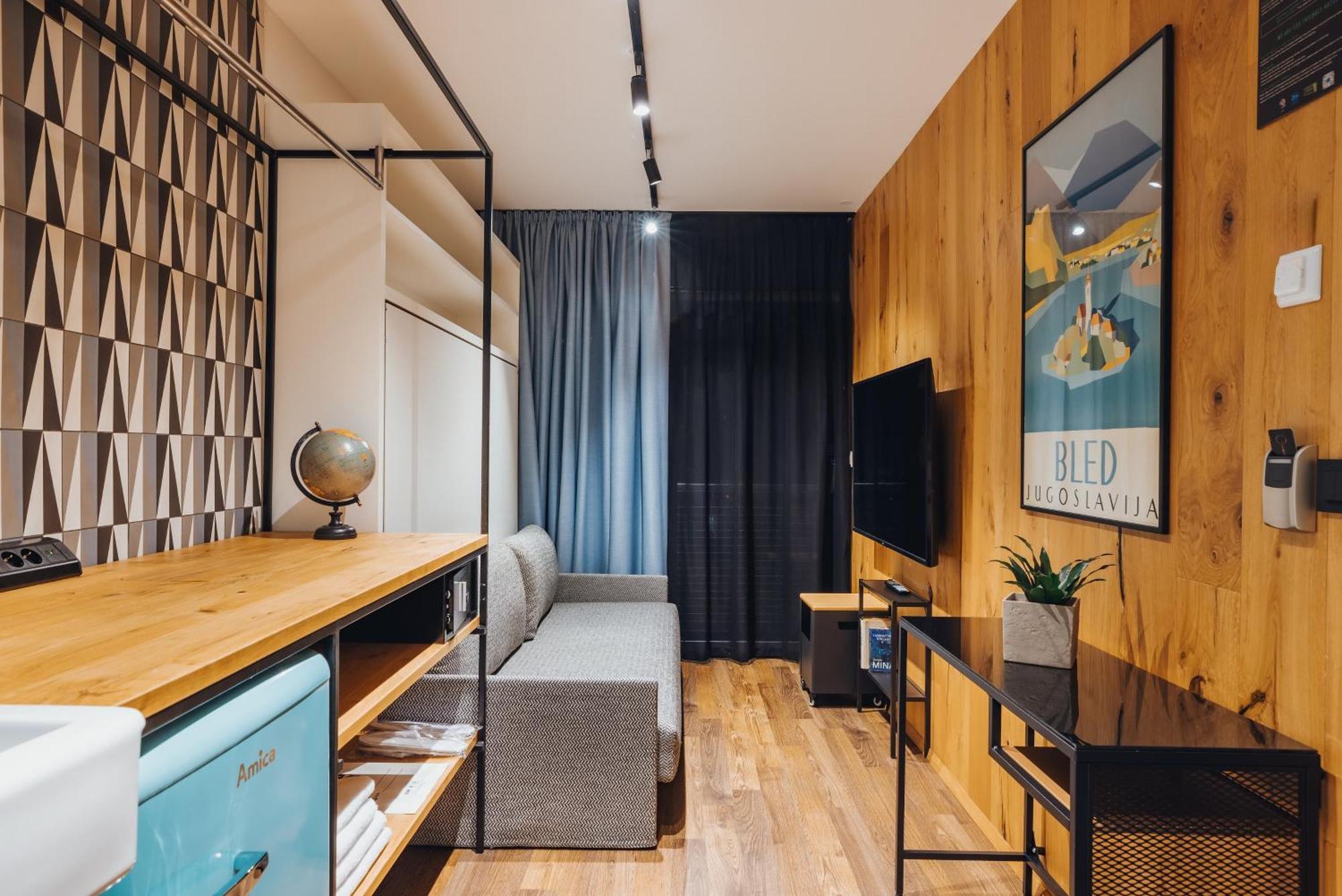 City Glamping By One66 Hotel ليوبليانا المظهر الخارجي الصورة